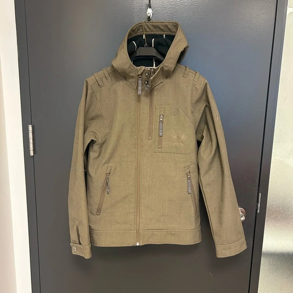 686 women’s snowboarding jacket size S  excellent condition - Picture 11 of 12